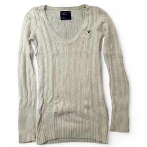 🌸Spring Sale!🌸 American Eagle V-Neck Cable Knit Sweater
